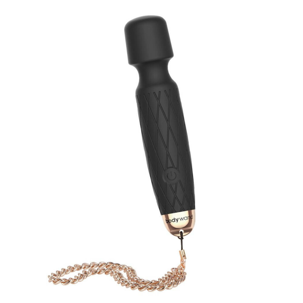 E-shop Bodywand Luxe - dobíjací mini masážny vibrátor (čierny)