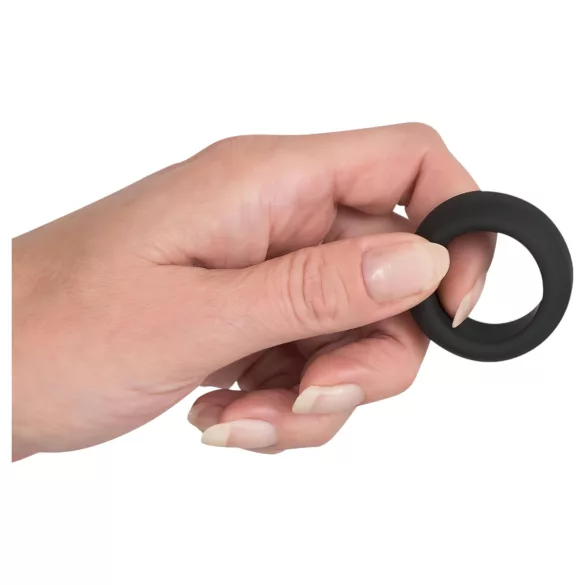 Black Velvets - erekčný krúžok hrubostenný 2,6 cm - čierny