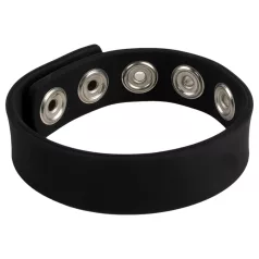   Pulselock Forge - nastaviteľný silikónový erekčný krúžok so zapínaním na patent (čierny) - 228 mm