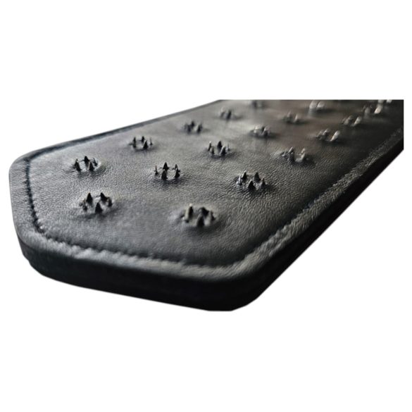 Rouge - bičíkový pádlo - pravá koža - čierna - s kovovými cvokmi