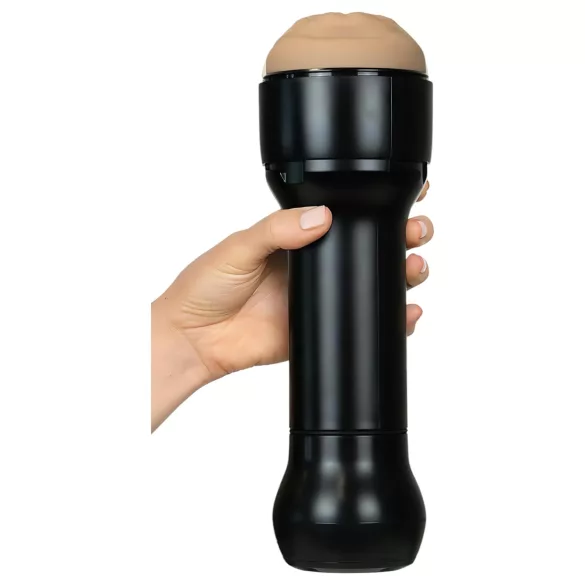 Kiiroo - mužský masturbátor ústa Victoria June - čierny