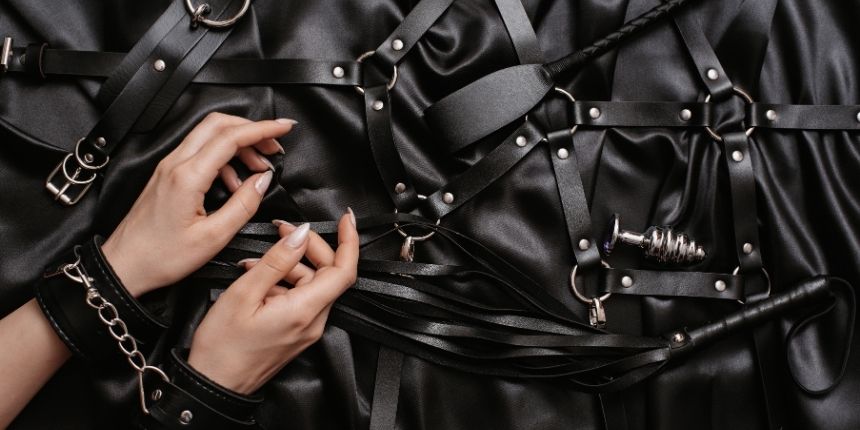 Bdsm pre začiatočníkov objavujúcich bondage putá a doplnky - lovesexshop.sk sex shop