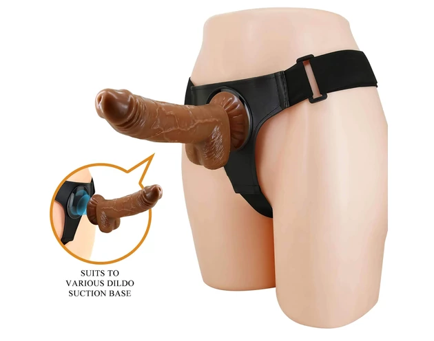 Univerzálny postroj s dildo, 17 cm - Čierny
